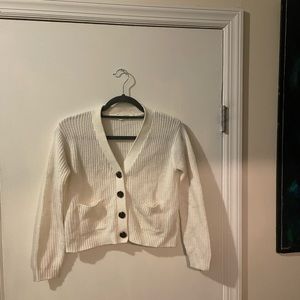 Preppy Sweater 🤓!